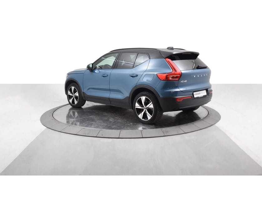 Bilde 2 av Volvo XC40 Recharge Twin motor Ultimate/Hfeste 1800kg hengervekt