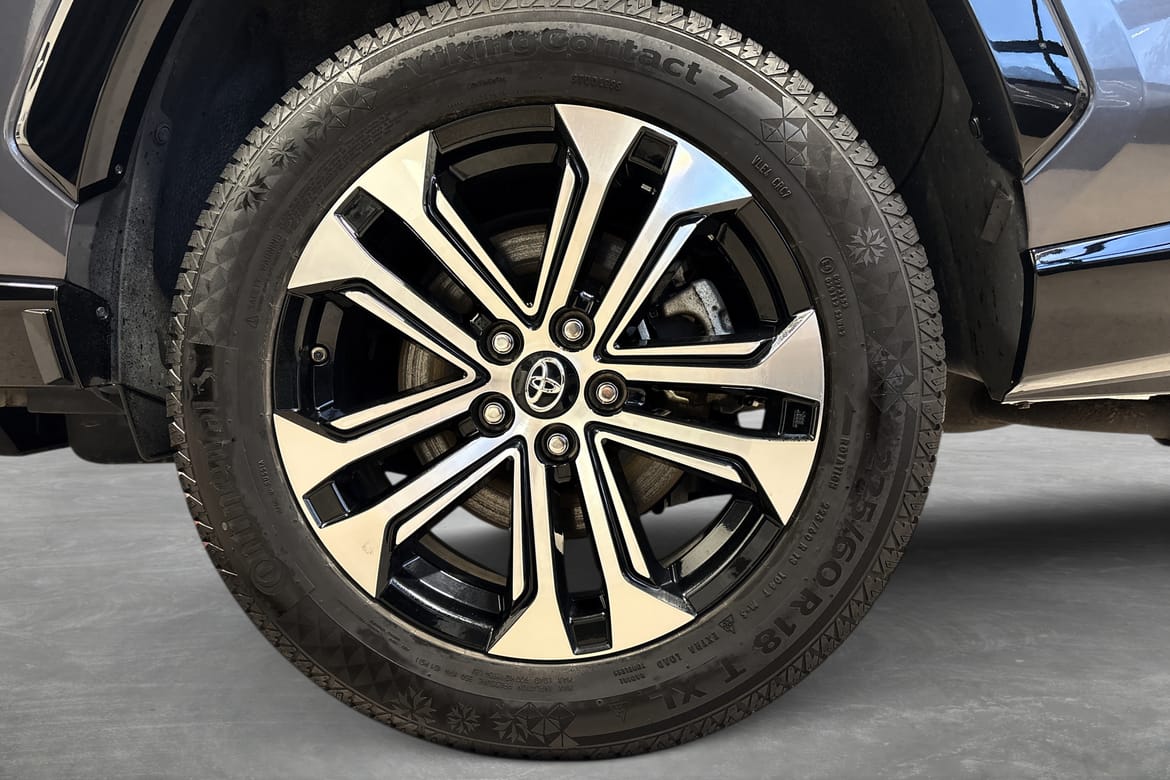 Toyota RAV4 Plug-in Hybrid E-CVT, 306hk, 2023