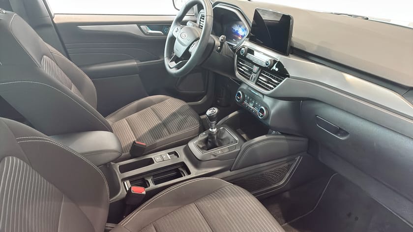 Bild 3 av Ford Kuga Titanium Ecoboost 150hk  1.5 Manuell