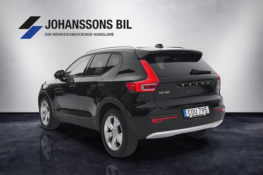 Bild 3 av Volvo XC40 T5 AWD Momentum 360°kamera Skinn Pano VOC Värmare Navi
