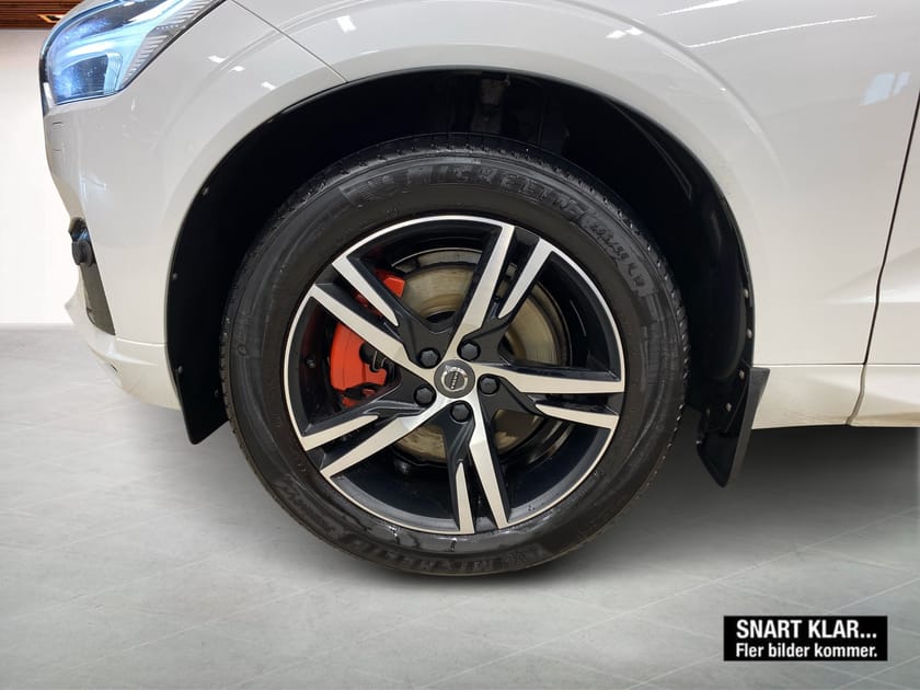 Bild 5 av Volvo XC60 D5 AWD R-Design - Dragkrok, 360-kamera, Panoramaglastak, Head-up Display