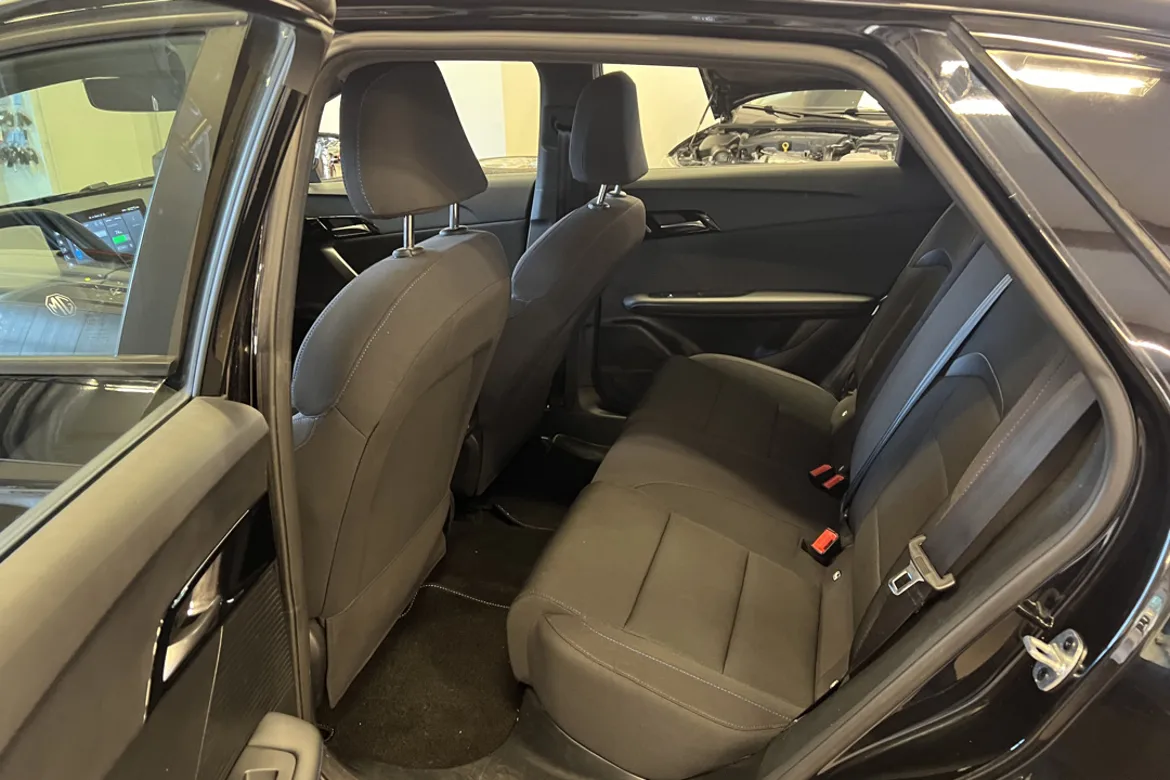 MG 4 Electric Standard Range
