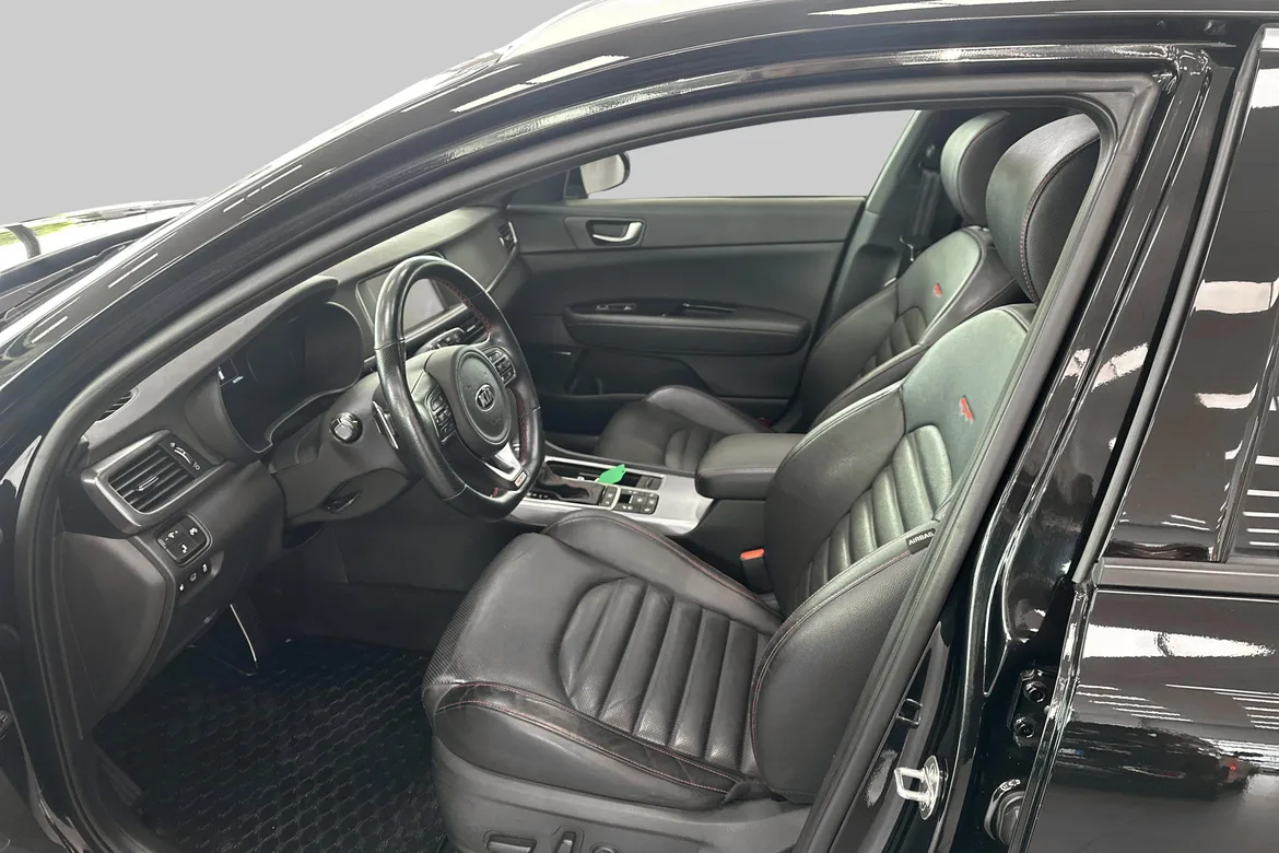 picture of a car