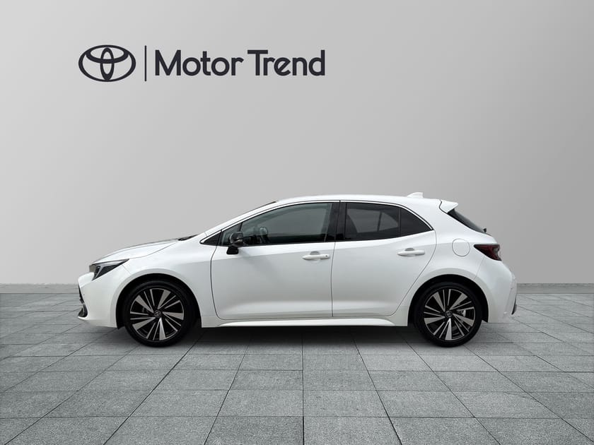 Bild 4 av Toyota Corolla Hybrid 1.8 5D STYLE VINTERHJUL
