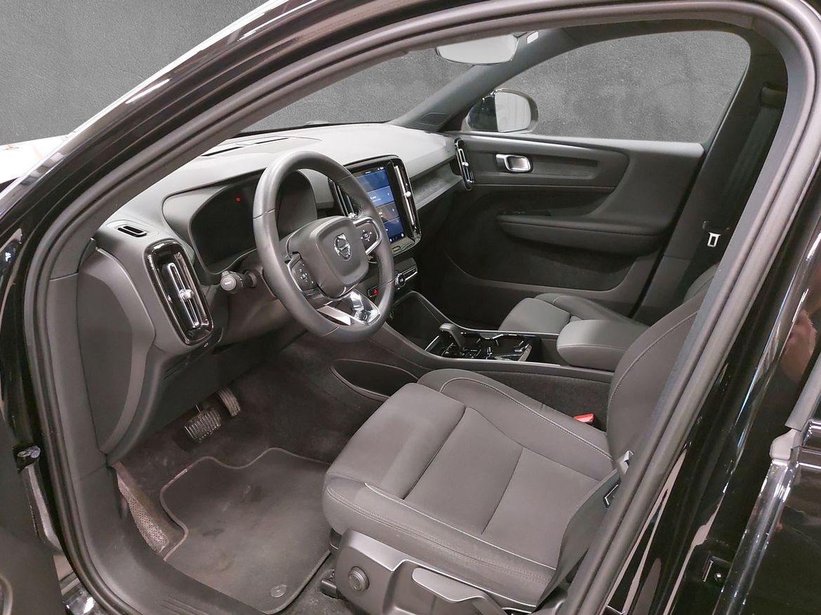 Volvo XC40 2023 - miniatyr 5