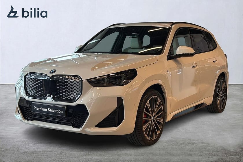 Bild 1 av BMW iX1 xDrive30 M Sport PRO | Pano | 20'' | H&K | Drag