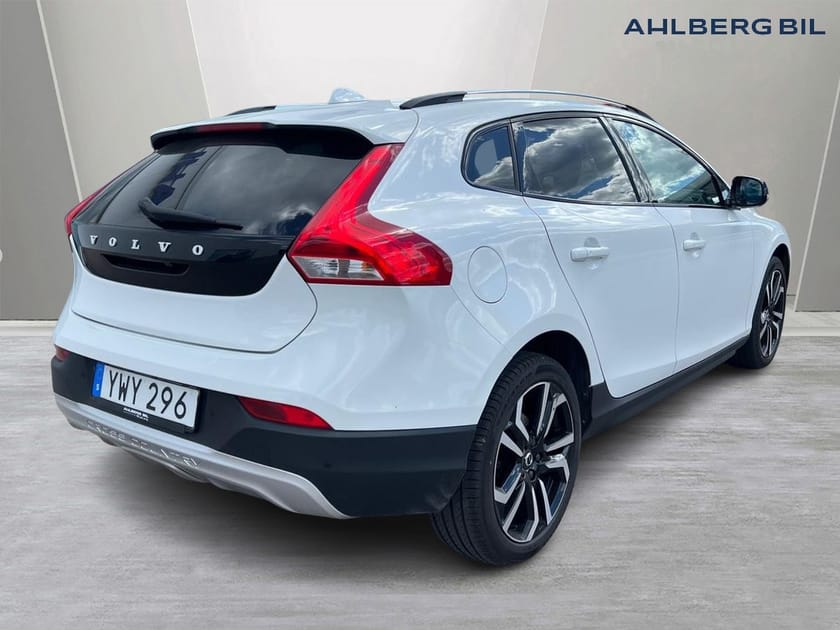 Bild 4 av Volvo V40 Cross Country D2 Business Adv Pro LÅGMIL, Parkeringskamera bak, Läder, Keyless, Navi,