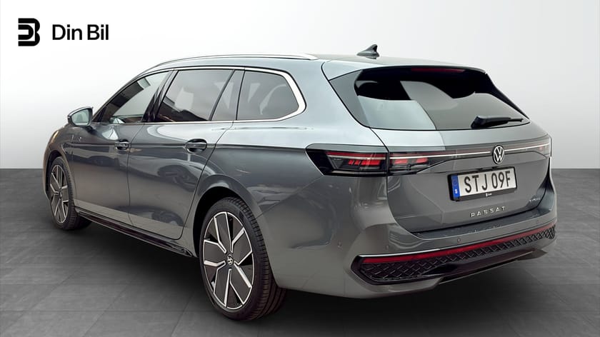 Bild 3 av Volkswagen Passat Variant eHybrid Sportkombi R-LINE e-HYBRID Dragpaket/Panorama