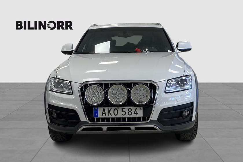 Bild 5 av Audi Q5 - VINTERHJUL, DRAG, VÄRMARE