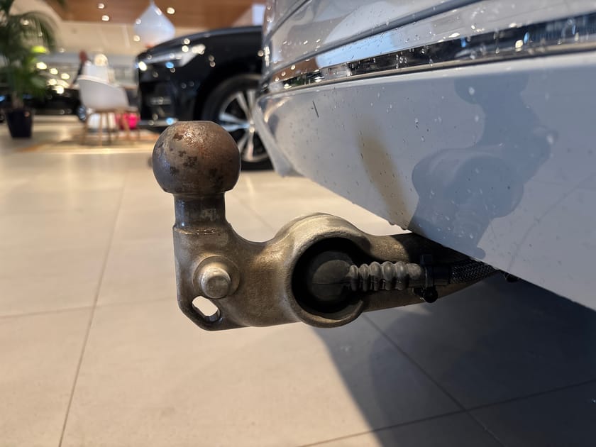 Bild 2 av Volvo XC60 Recharge T6 Core Bright