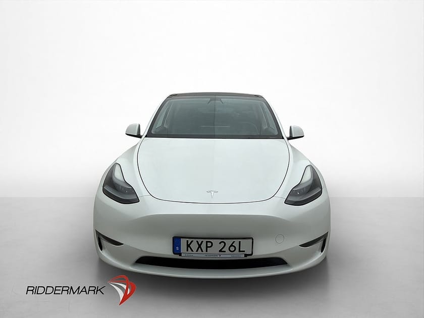 Bild 2 av Tesla Model Y Long Range AWD Dragkrok Rattvärme Svensksåld