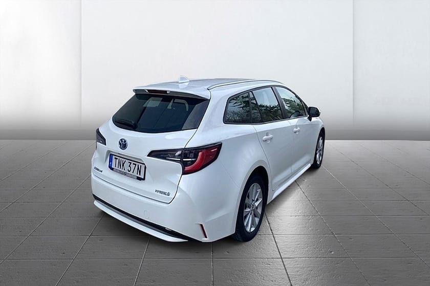 Bild 4 av Toyota Corolla Touring Sports Hybrid Kamera LED Motorvärm Kamkedja 122hk