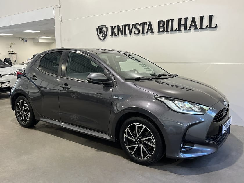 Bild 3 av Toyota Yaris Hybrid CVT Active Plus CarPlay 116hk