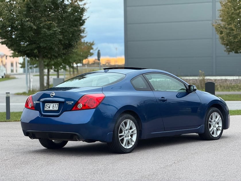 Bild 5 av Nissan Altima Coupé 3.5 V6 XTRONIC-CVT Skinn Taklucka BOSE