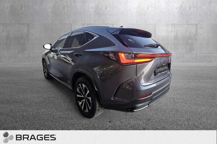 Bilde 3 av Lexus NX 450h+ Executive Tech
