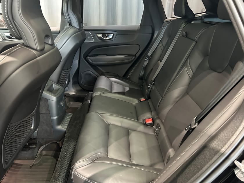 Bild 3 av Volvo XC60 T8 Ultra Black Edition