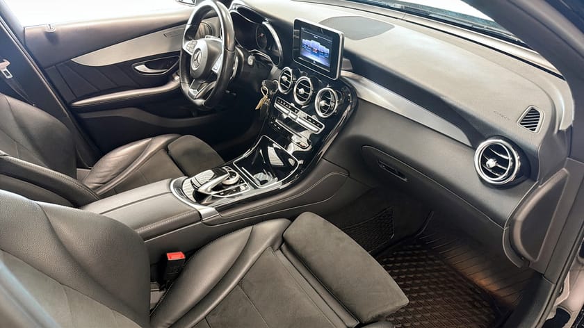 Bild 3 av Mercedes-Benz GLC 220 d 4MATIC 