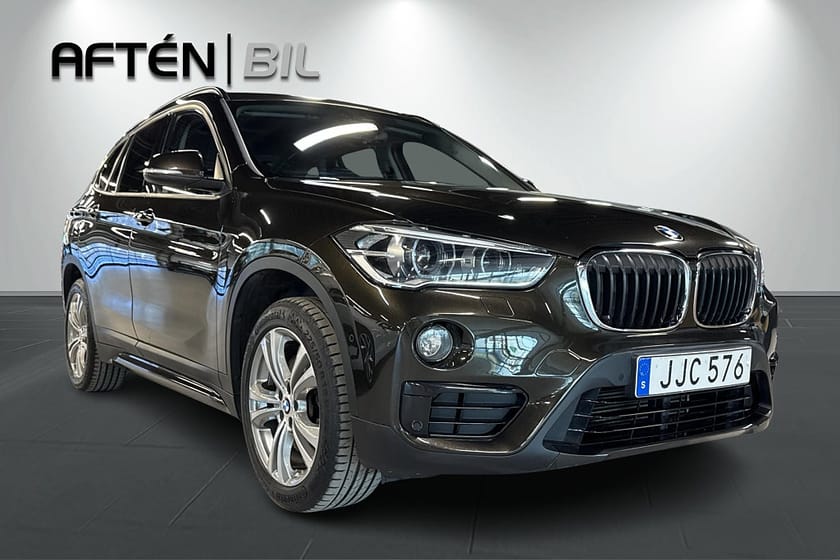 Bild 4 av BMW X1 xDrive20d Sport Line 190hk - Dragkrok, Head-Up Display