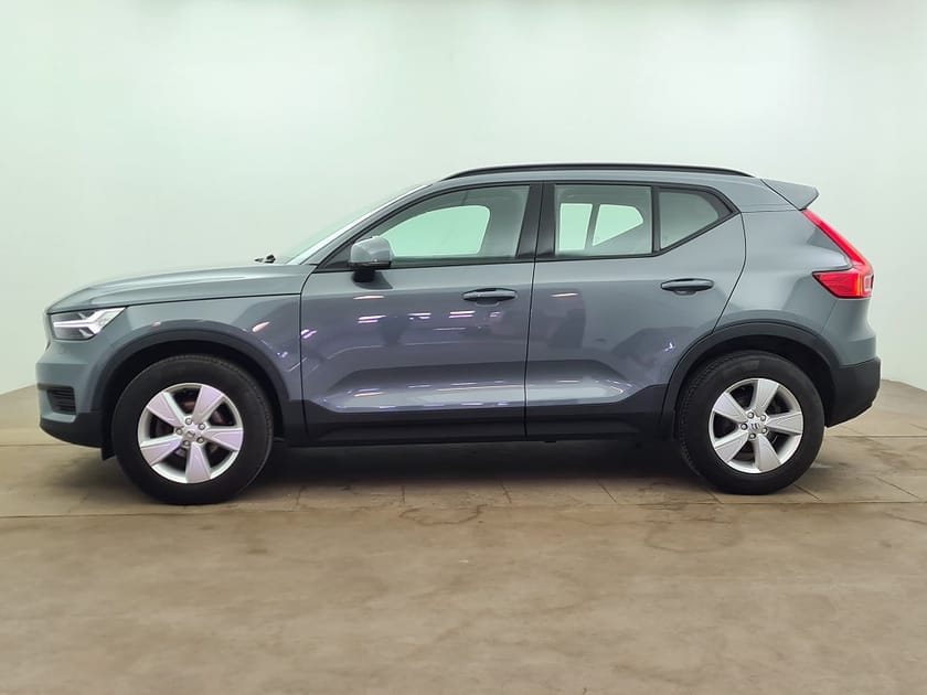 Bild 3 av Volvo XC40 T2 129hk Momentum Core