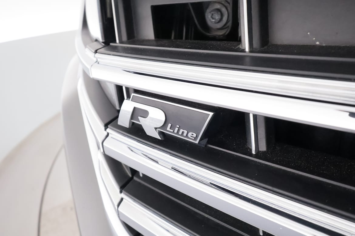 Volkswagen Touareg 2020 - miniatyr 29