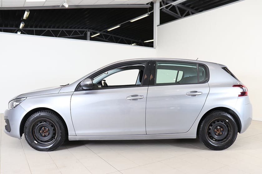 Bild 3 av Peugeot 308 Active 1.5 M-Värmare NY kamrem Carplay V-hjul