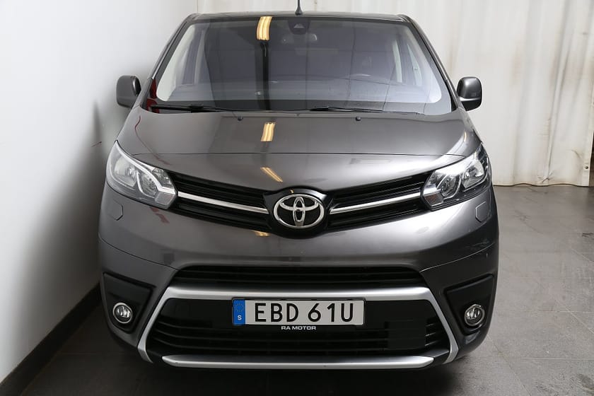 Bild 4 av Toyota Proace Verso 2,0 D-4D 144hk Aut 9-sits Värmare Drag Leasbar