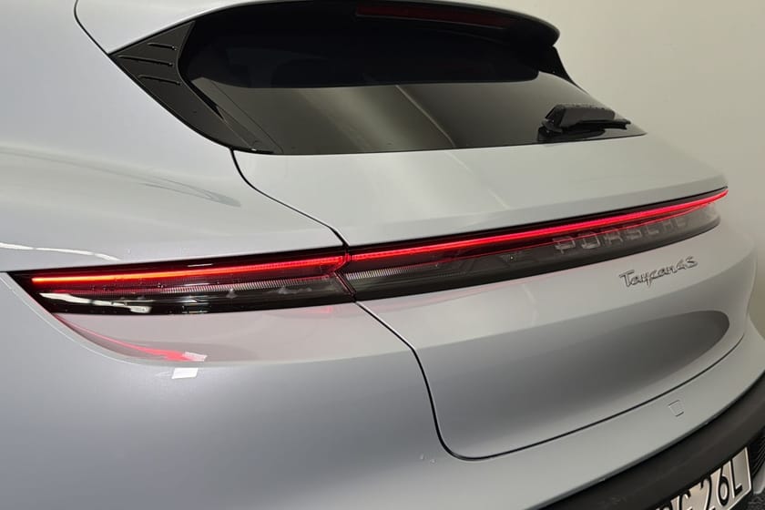 Bild 4 av Porsche Taycan 4S Sport Turismo / SE SPEC!