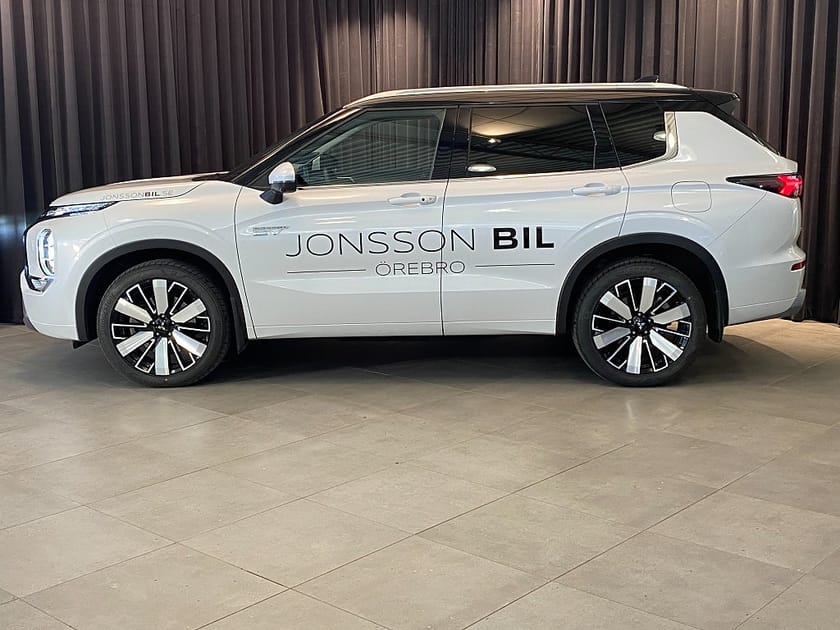 Bild 4 av Mitsubishi Outlander PHEV INSTYLE 2 TONE