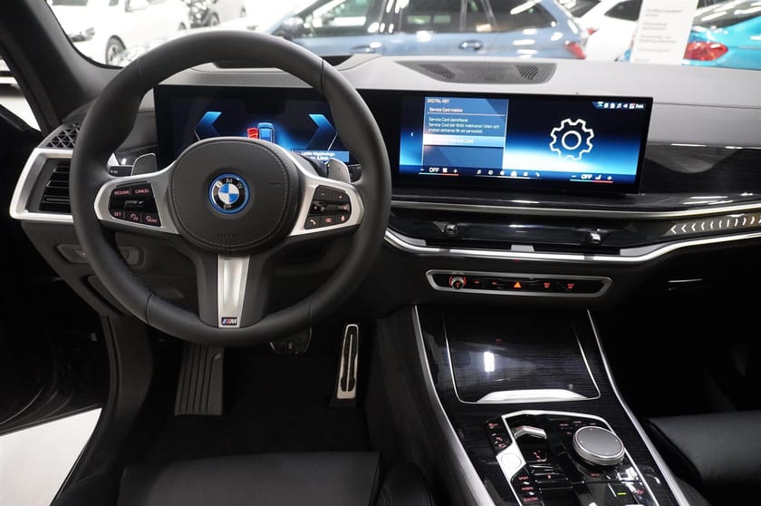 Bild 3 av BMW X5 xDrive50e M Sport Business Ed Drag DA Pro H K