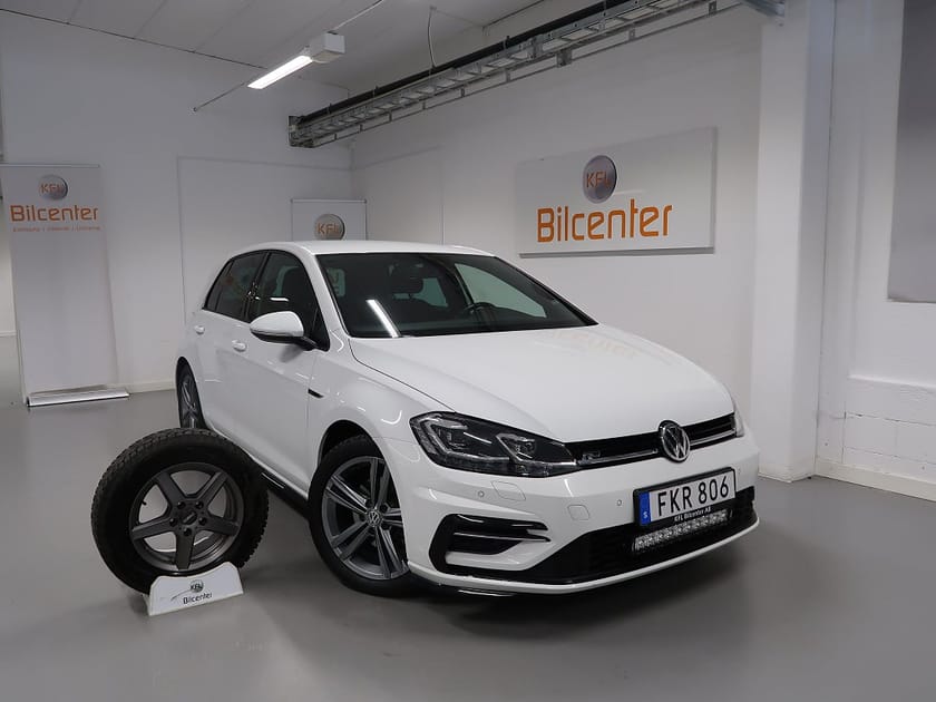 Bild 1 av Volkswagen Golf 5-dö 1.4 TSI GT R-Line V-Däck ingår Drag-Kamera-CarPlay