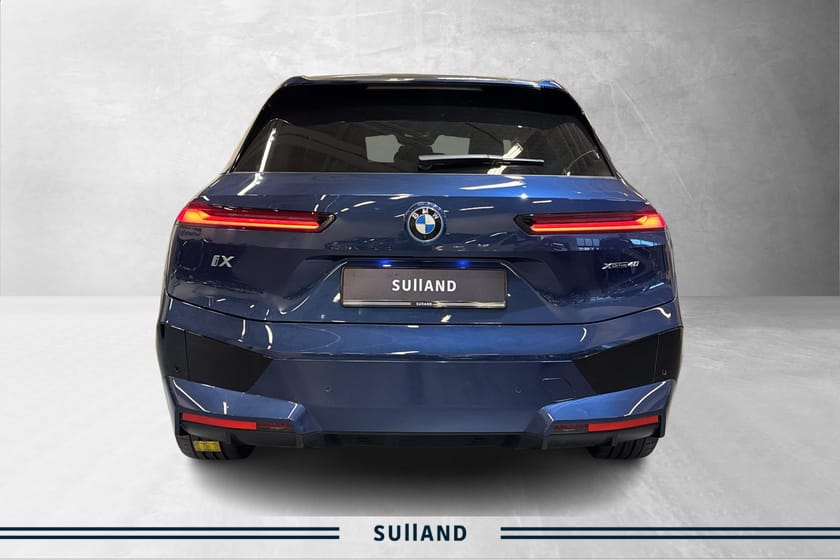 Bilde 3 av BMW iX xDrive40 /Fully Charged/Soltak/Krok/Harman Kardon/BSI