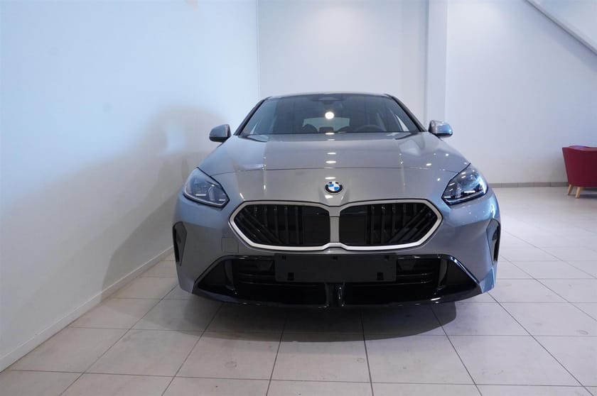 Bild 5 av BMW 120 M Sport Premium DA H K Navigation Rattvärme