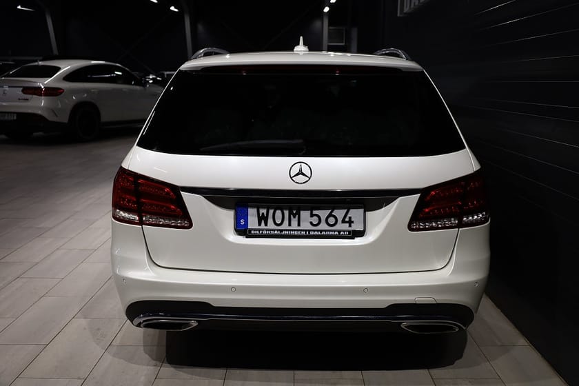 Bild 5 av Mercedes-Benz E 350 T BlueTEC 4MATIC AMG Plus Avantgarde 252hk