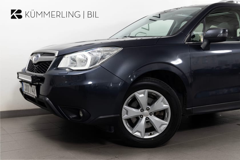 Bild 3 av Subaru Forester 2.0d 4WD Lineartronic 147hk XE Pano/Navi/Läder/Drag
