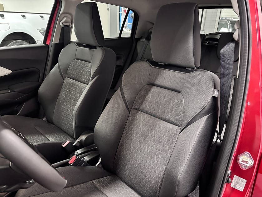 Bild 4 av Suzuki Swift Hybrid 1,2 Aut Select Nav Kamera 3 års fri service