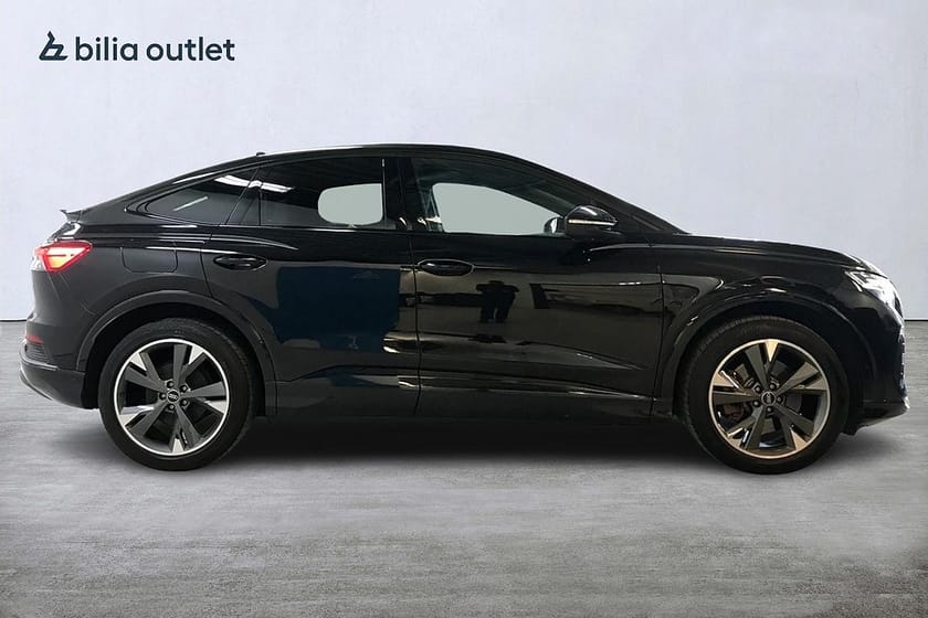 Bild 5 av Audi Q4 40 Sportback e-tron Comfort 204hk Carplay Backkamera