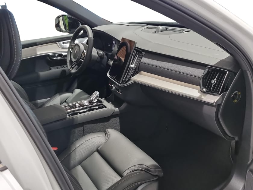 Bild 4 av Volvo XC90 T8 Ultra Black Edition - Demo