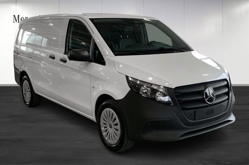 Bild 3 av Mercedes-Benz Vito 114 CDI 2.8t LÅNG PRO Automat| Värmare|Drag