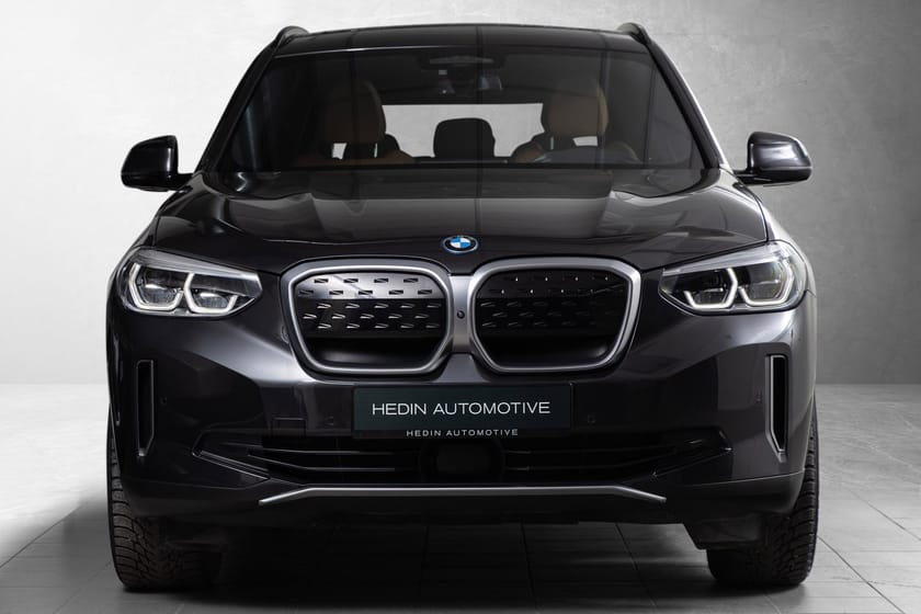 Bilde 2 av BMW iX3 Fully Charged
