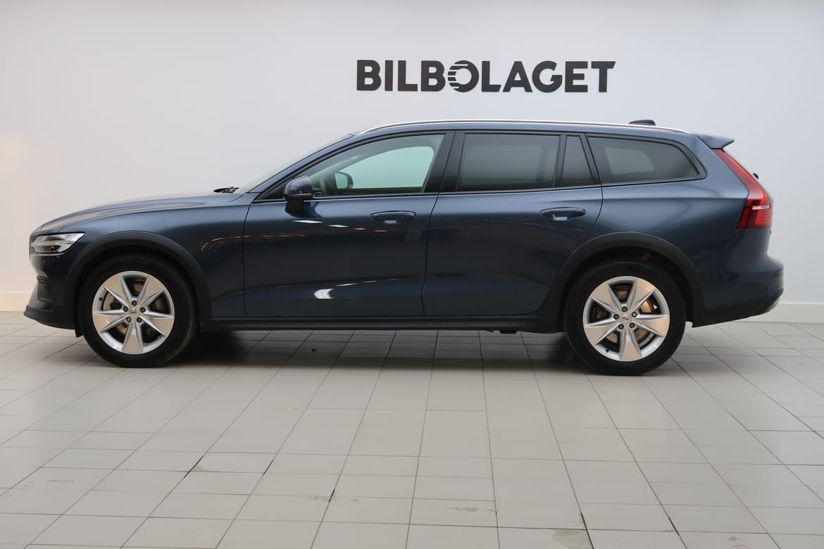 Volvo V60 2024 - miniatyr 2