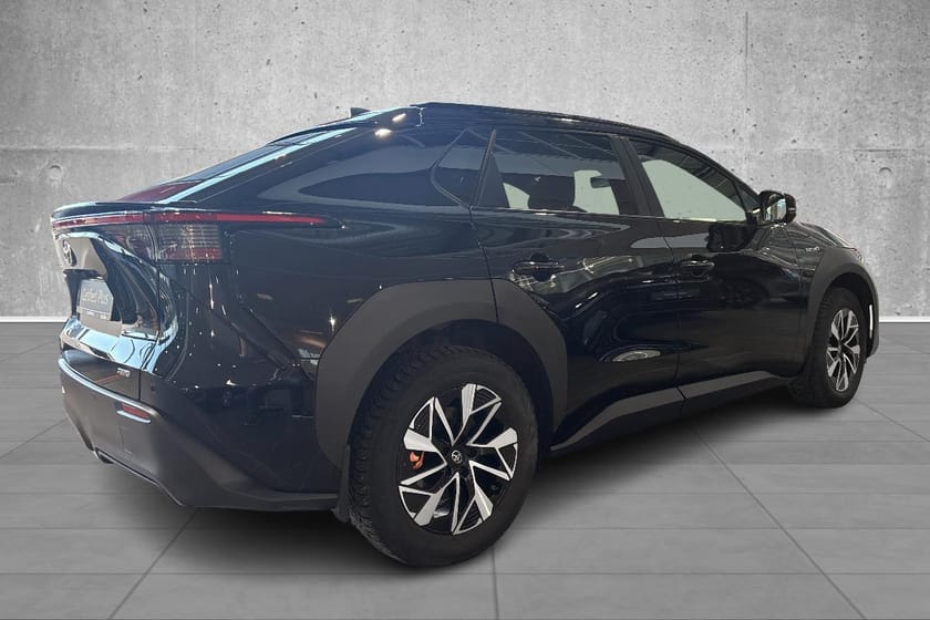 Bilde 5 av Toyota bZ4X Active Tech