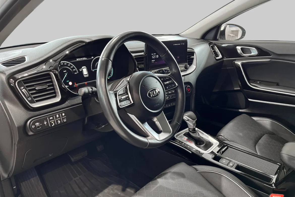 picture of a car