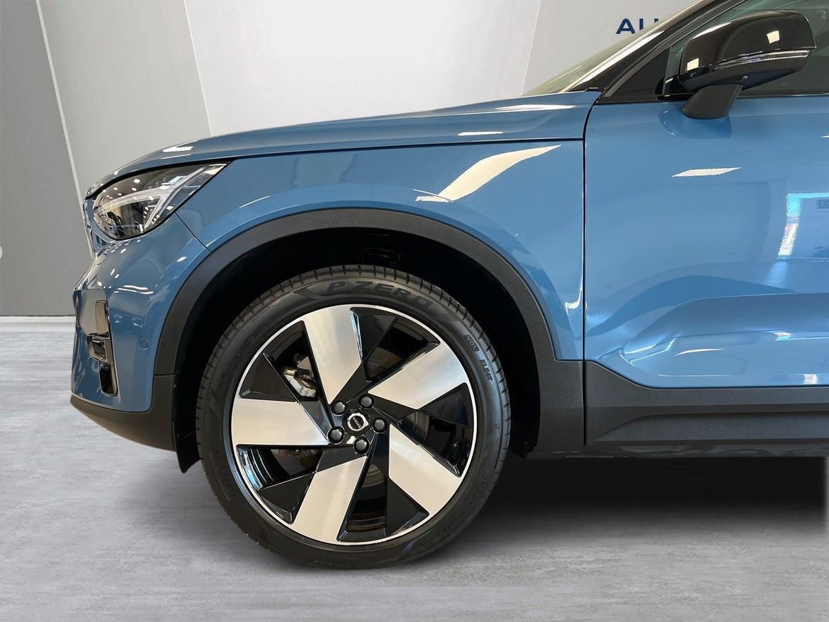Volvo XC40 2024 - miniatyr 8