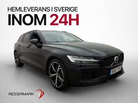 Volvo V60 T6 AWD 399hk Ultimate Dark Värmare Pano H/K HUD