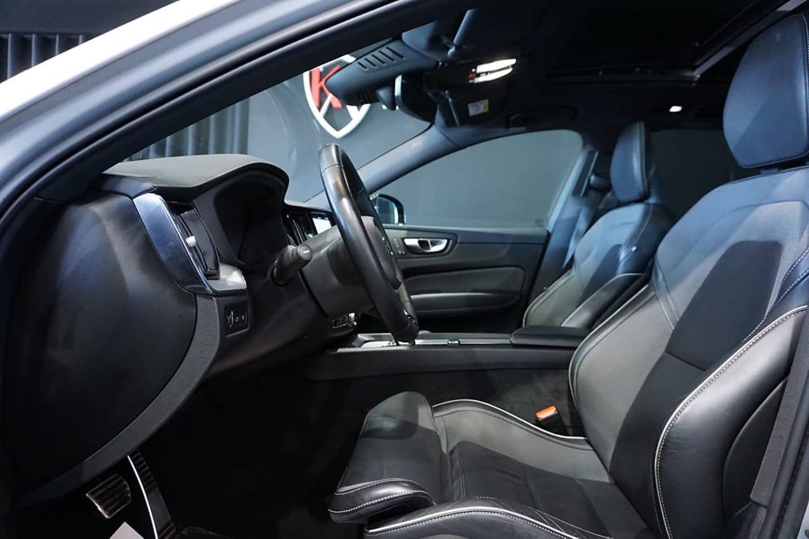 Volvo XC60 2022 - miniatyr 16