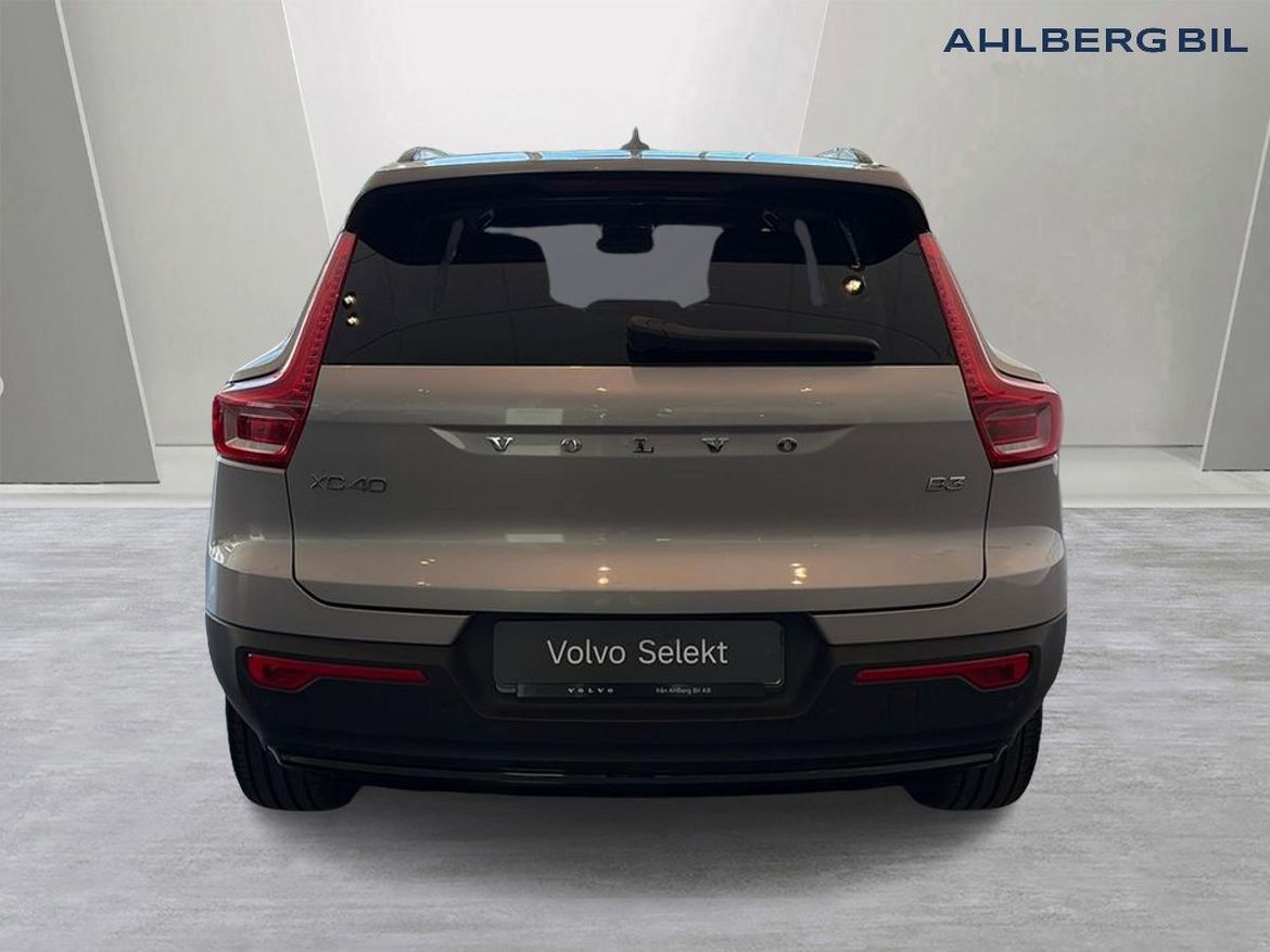 Volvo XC40 2025 - miniatyr 4