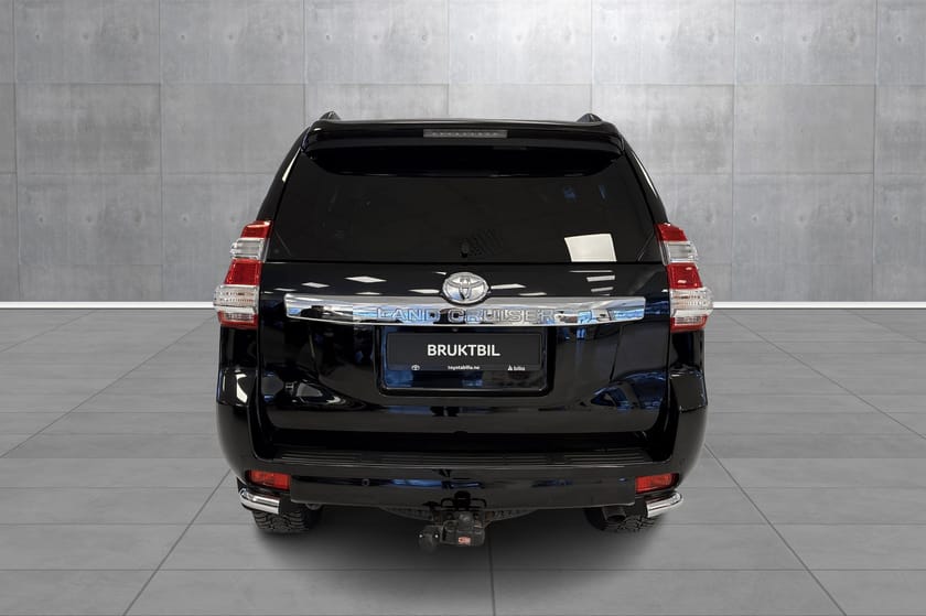 Bilde 4 av Toyota Land Cruiser EN EIER/LAV KM/TOPPMODELL