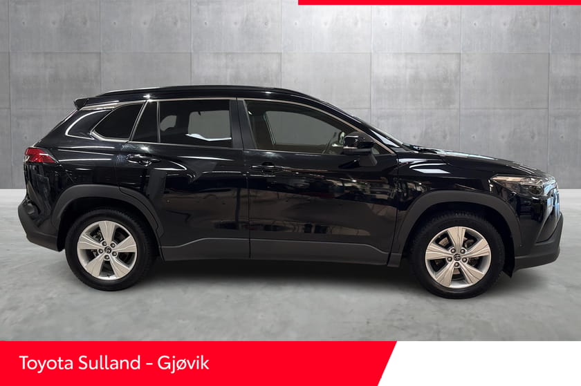 Bilde 5 av Toyota Corolla Cross Hybrid AWD-i Active Tech / AWD / Oppvarmet ratt/