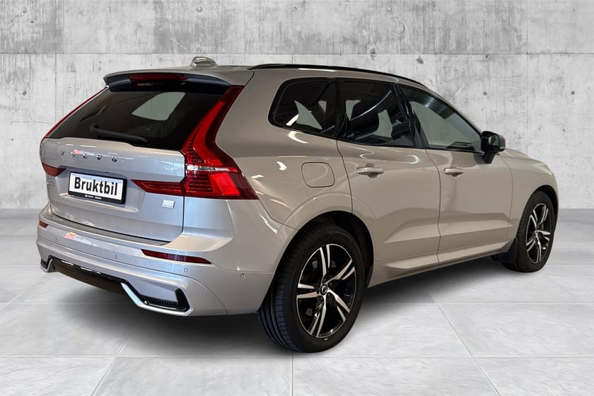 Bilde 5 av Volvo XC60 T6II R-Design/78 km wltp/Luft/Krok/Pano/360/HeadUp/H&K