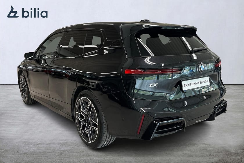 Bild 2 av BMW iX xDrive60 xDrive 60 M-Sport | Charged | Innovation | Drag | 360